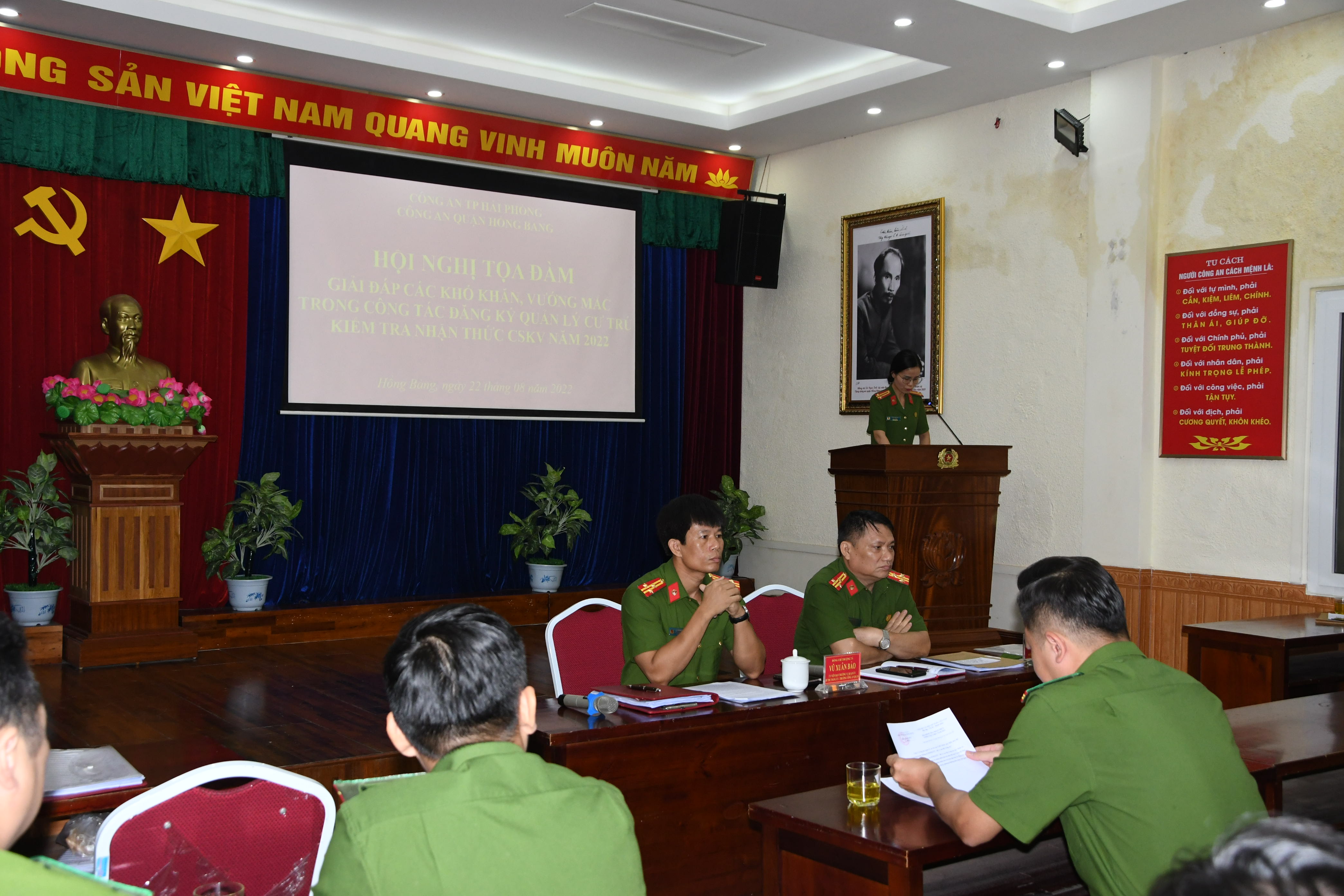 Công an quận Hồng Bàng kiểm tra chất lượng CSKV năm 2022